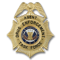 Eagle Topped Badge B-916