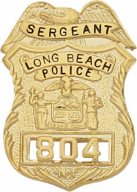 Eagle topped shield style badge S306