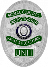 Oval badge w/reversed enamel panels M262R