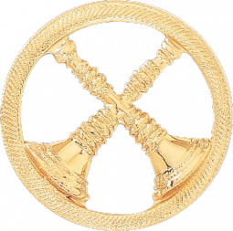 Captain Hat Badge with Two Crossed Horns and a Round Rim