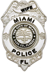 Eagle Topped Family Badge FB26