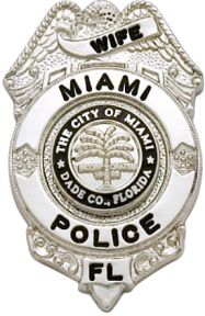 Eagle Topped Family Badge FB26